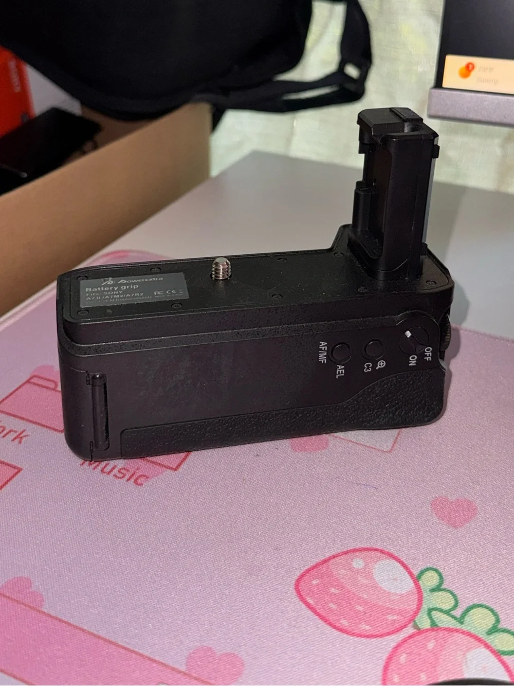 Battery Grip for DSLR Camera - Black